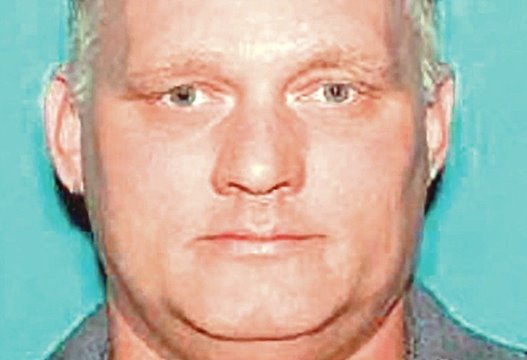 JAV: šaudynes Pitsbergo sinagogoje surengęs R. Bowersas atsisako pripažinti savo kaltę