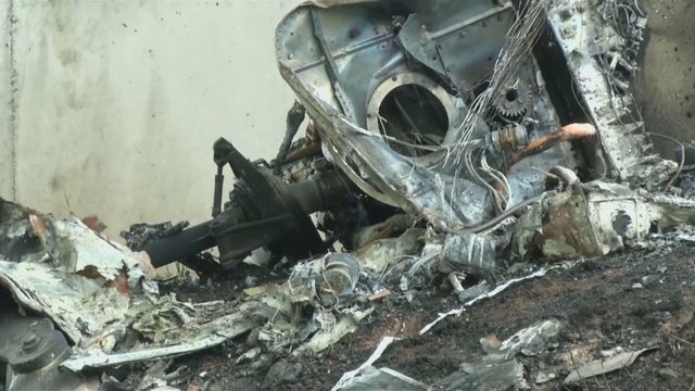 Baisi nelaimė: sudužus sraigtasparniui žuvo žinių vedėjas