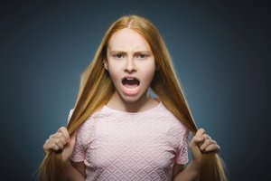 Mama nežino kaip elgtis: penktokė kiekvieną rytą iškelia skandalą