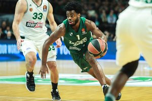 „Žalgirį“ palikęs D. Waltonas gali tapti R. Giedraičio komandos draugu