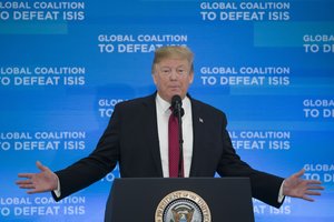 D. Trumpas „nėra patenkintas“ susitarimu dėl sienos, bet vyriausybės veikiausiai neuždarys