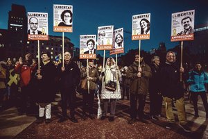 Vos prasidėjus šimtmečio teismui kilo žiežirbos