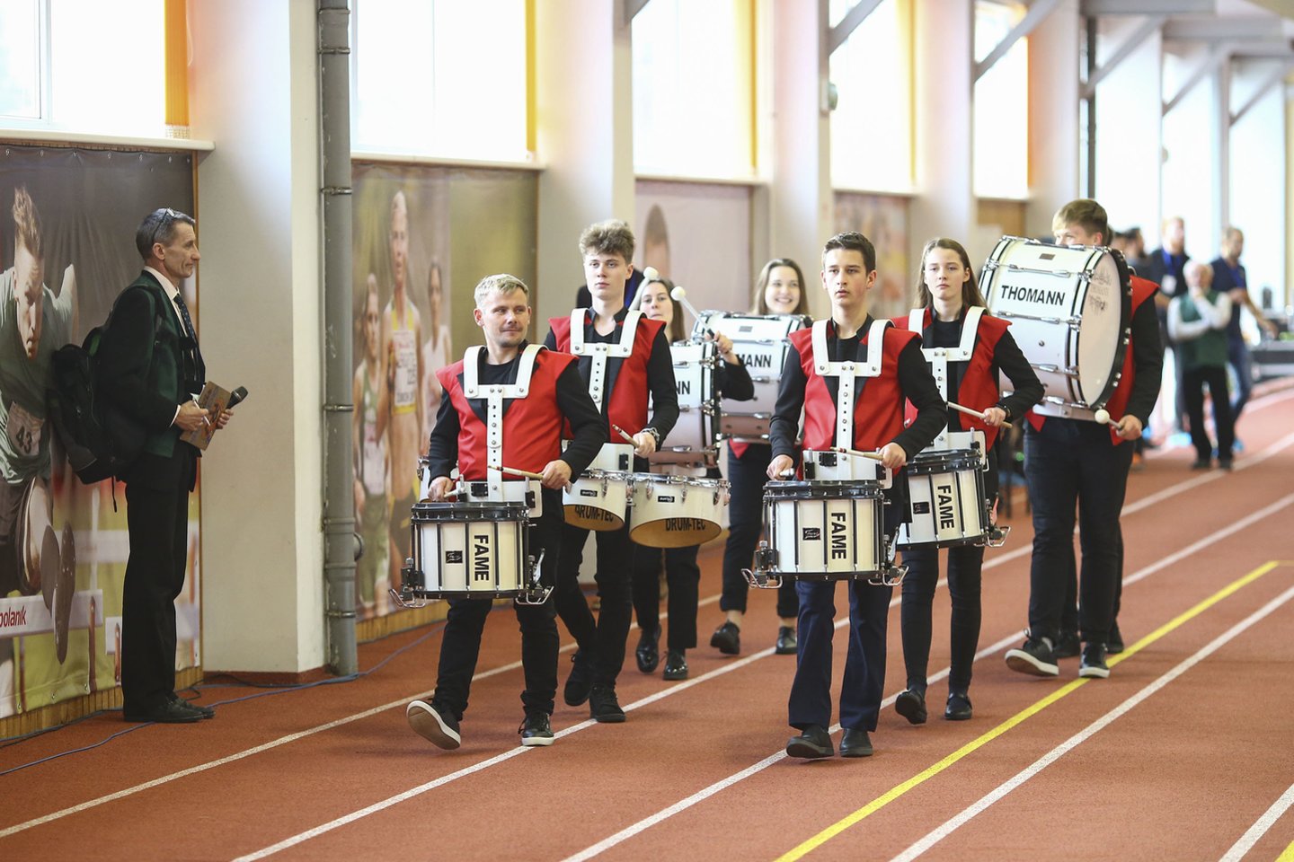 Šiauliuose vykstančio Lietuvos lengvosios atletikos čempionato pirmosios dienos akimirkos. <br> G.Šiupario nuotr.