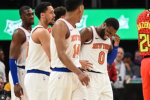 „Knicks“ klubas Atlantoje nutraukė šešias savaites trukusią 18-os pralaimėjimų iš eilės seriją 