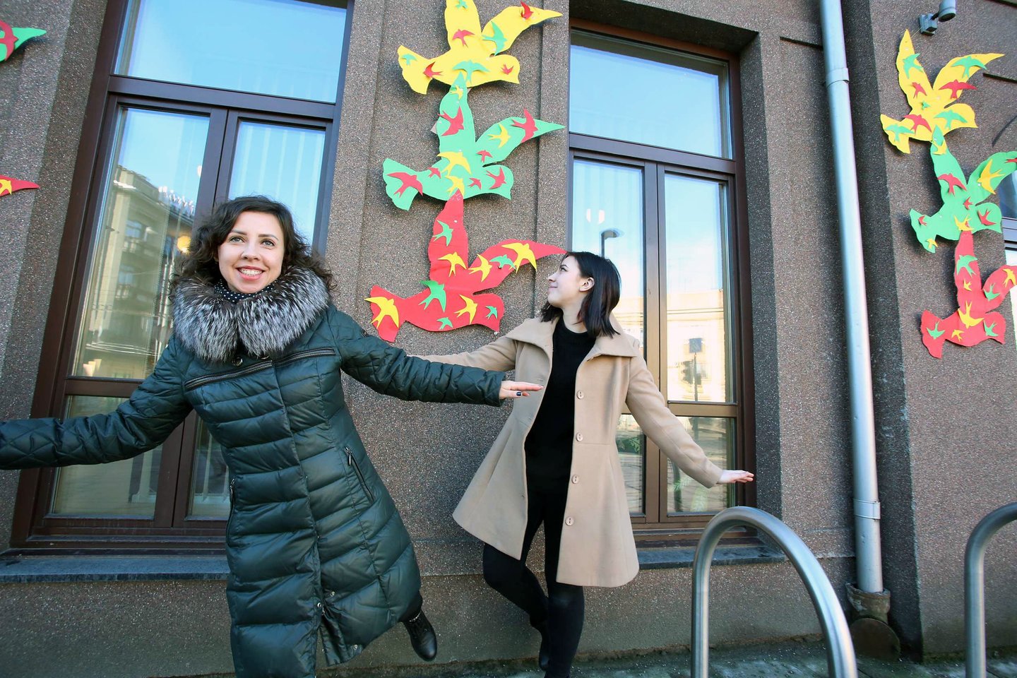 Savanoriai iškarpė gausybė paukščių.