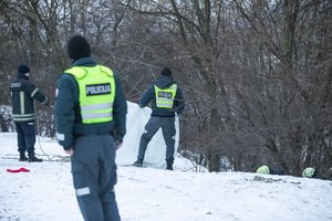 Kraupus radinys Neryje: netoli Vievio rastas plūduriuojantis žmogaus kūnas