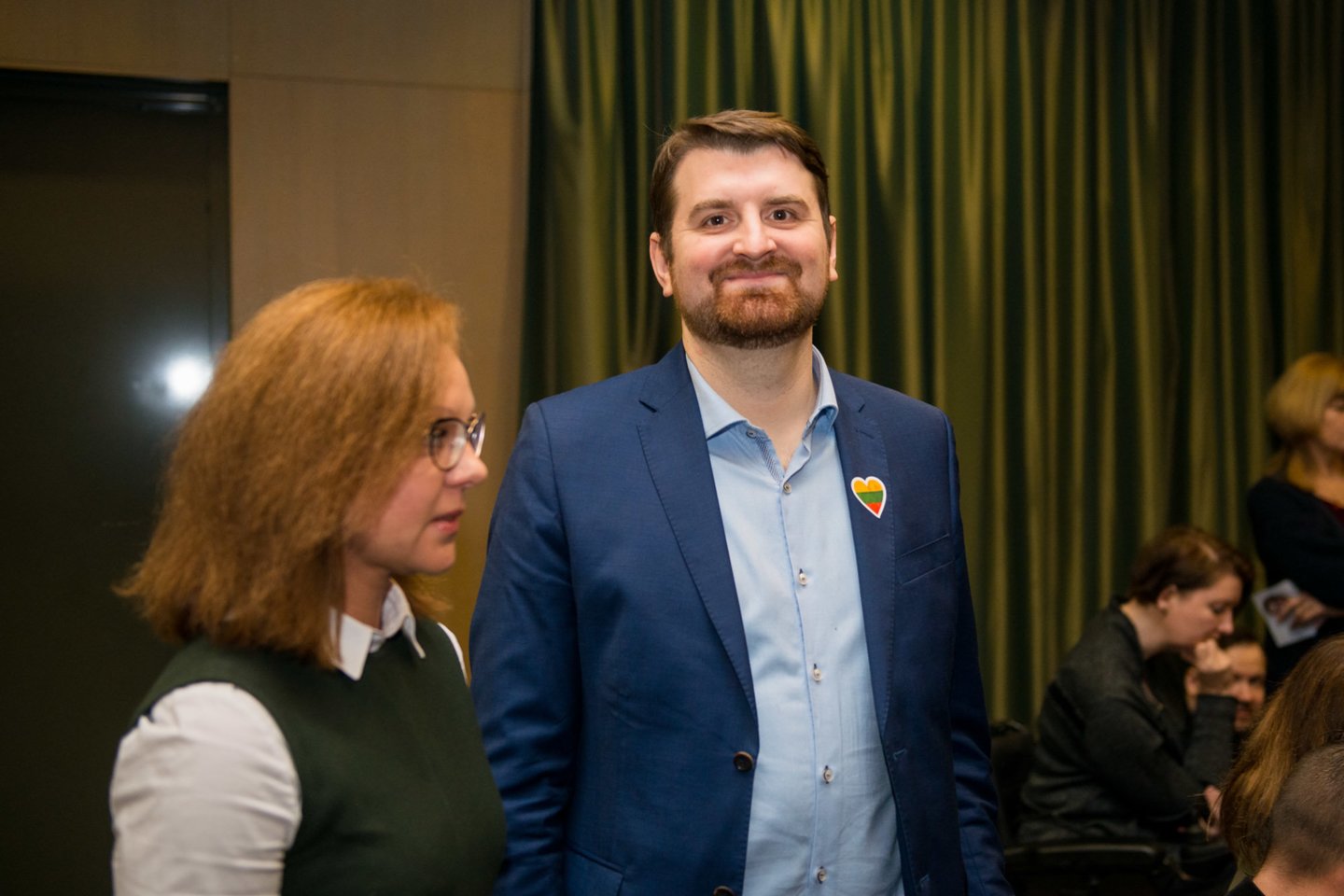  „Rengiame pirmąjį didelį bendraminčių ir bendražygių susitikimą - Lietuvos konferenciją, kurioje duosime startą naujos liberalios politinės partijos kūrimui. Tai žmonės, kurie nori atverti naują puslapį Lietuvos politikoje - atvirą, optimistinį, laisvą ir drąsiai žiūrintį į priekį“, - kalbėjo A. Armonaitė. <br> J.Stacevičiaus nuotr. 