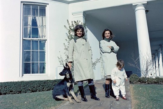 Mirė buvusios JAV pirmosios ponios J. Kennedy sesuo aktorė L. Radziwill