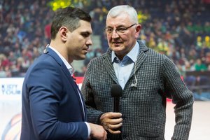 Vilniuje Jonui Kazlauskui pasiūlyta sugrįžti į Lietuvos krepšinio rinktinės trenerio postą