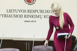 VRK baigia registruoti prezidento rinkimų politinės kampanijos dalyvius