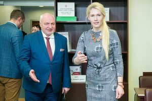 V. Mazuronis kirto Vasario 16-ąją į VRK vykusiems kandidatams: „Reikėtų neužskaityti tų pridavimų“