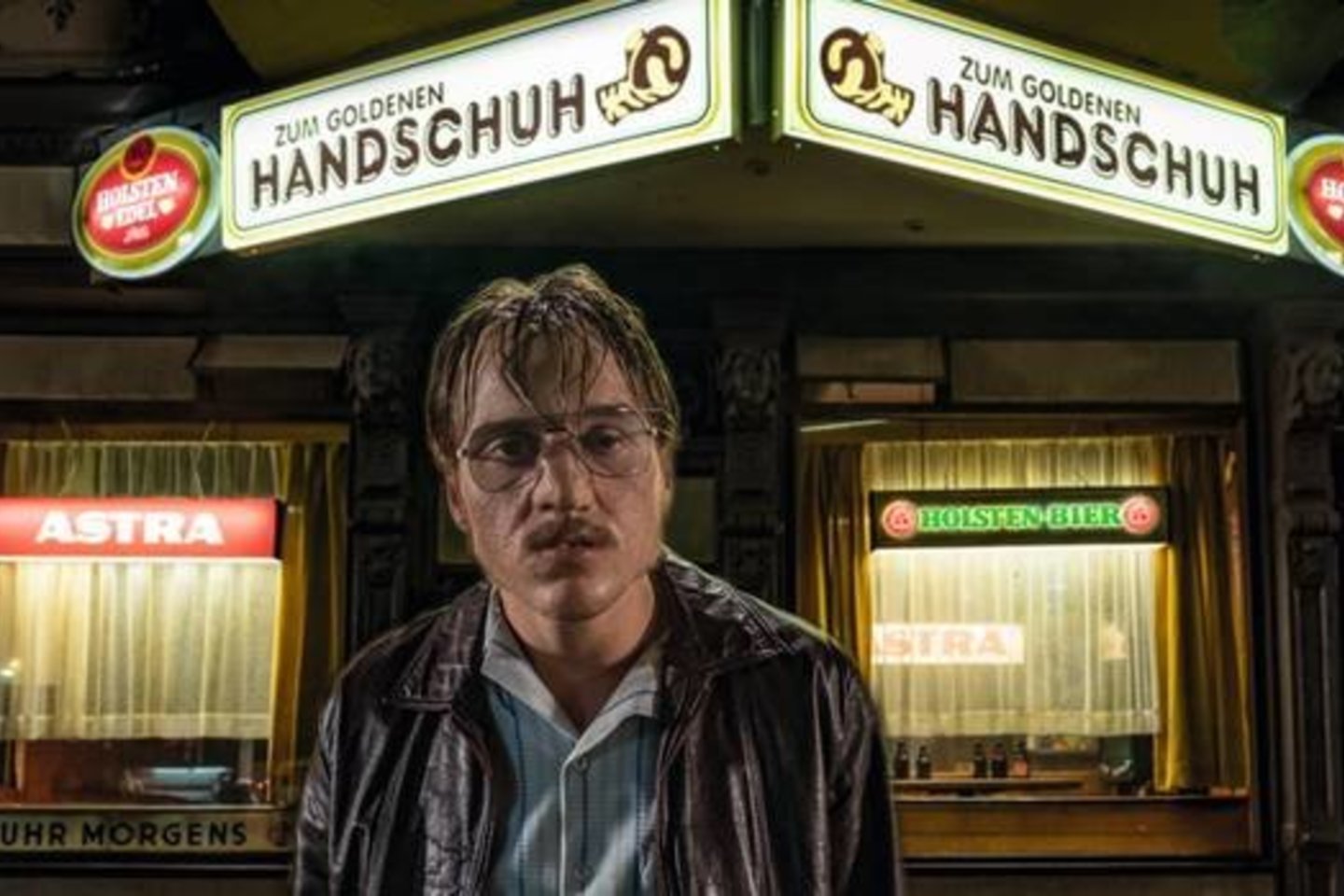 Fatiho Akino „Auksinė pirštinė“ (Der goldene Handschuh, 2019)<br>Filmo kadras.