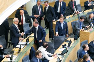 Europos Parlamentas tikslina prognozę: valstiečiai ir konservatoriai gaus po 4 mandatus