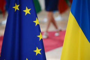 ES pripažino Ukrainos pažangą ir pakartojo reikalavimus Rusijai 