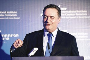 Varšuva reikalauja Izraelio atsiprašyti už „rasistines“ replikas