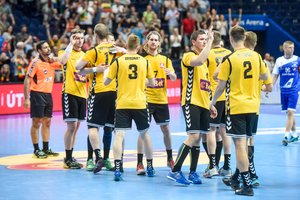 Finansavimu nusivylę rankininkai: „Nenusileidžiam du atstovus NBA lygoje turinčiam krepšiniui“