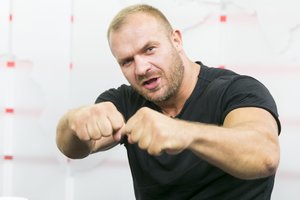 Išgirskite: reperis Ironvytas pristato eksperimentinį kūrinį „Intro“