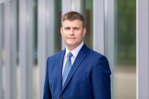 Ketvirtoji pramonės revoliucija: ką reiškia žmogaus ir roboto superkomanda?