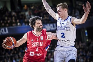 Estija sensacingai nugalėjo serbus ir jiems slysta iš rankų pasaulio krepšinio čempionatas