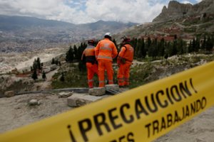 Peru nuošliauža nusinešė mažiausiai septynių kalnakasių gyvybes