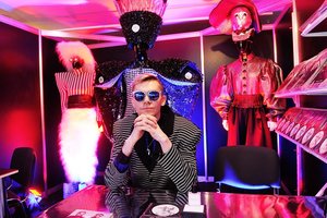 Įspūdinga: „Beissoul&Einius“ parodė pirmąjį naujosios mados kolekcijos drabužį