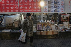 Moldovos rinkėjai sekmadienio balsavime rinksis tarp Rusijos ir Europos