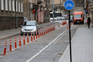 Sostinės senamiestyje – automagistralės eismui prilygstantis triukšmas