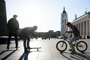 Klimatologo prognozė: „stingdantis dviženklis minusas“ trauksis, atkeliaus šiluma
