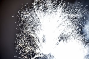 Per sprogimą nelegalioje fejerverkų gamykloje žuvo 10 žmonių