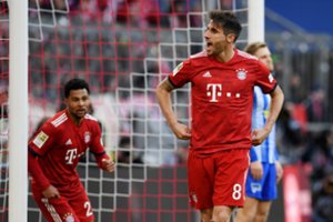 „Bayern“ po pergalės taškais jau pavijo Vokietijos lygos lyderius iš Dortmundo