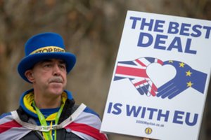 Žiniasklaida: paprašius Jungtinei Karalystei ES galėtų atidėti „Brexit“ iki 2021 metų