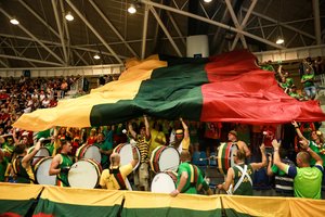 Krepšinio aistruoliai dar kartą įrodė, kaip myli Lietuvos rinktinę