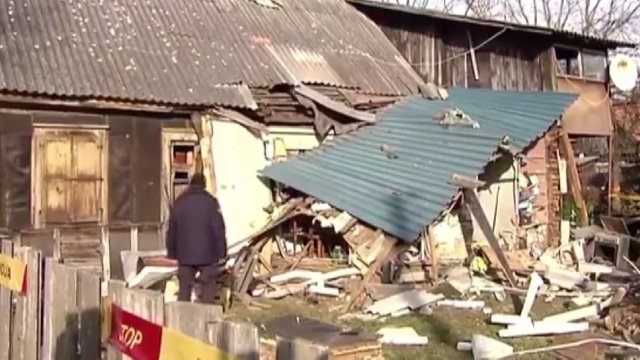 Vilniuje po sprogimo sugriuvo dalis pastato, yra sužeistų