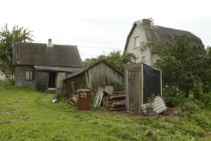  Lauko tualetas –  nėra blogis ar atgyvena. Naudokitės į sveikatą!