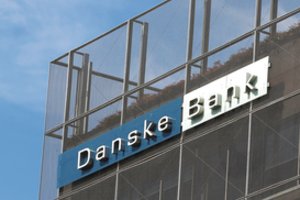 „Danske Bank" Lietuvą verčia pinigų plovimo prevencijos kompetencijos centru