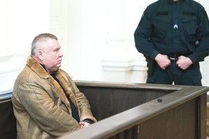 Teisėjų korupcijos byloje – ligotas kaltinamasis