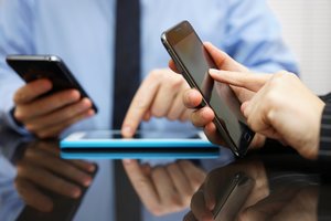 Metas įpūsti naujos energijos savo išmaniajam telefonui