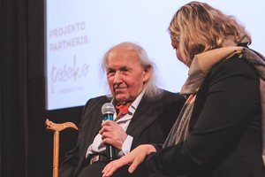 Net 12-oje Lietuvos miestų pristatytas legendinis filmas „Riešutų duona“