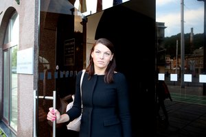 Teisinės mėsmalės traiškoma Rasa Kazėnienė drąsiai kirto: „Nesustosiu“