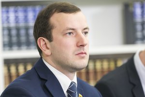 V. Sinkevičius apie Vilniaus gatvių remontą ir projektus: savivaldybė nekontroliuoja rangovų