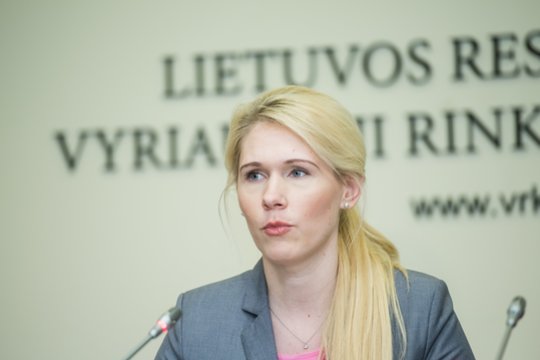 VRK panaikino dar trijų kandidatų neliečiamybę: minimas skausmo sukėlimas, papirkimas