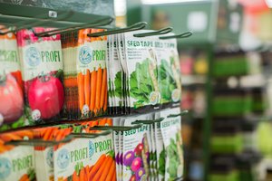 Su pavasariu prasideda sėja: ką ir už kiek galima sėti jau dabar