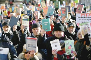 Vengrijai diriguojantis Viktoras Orbanas savo giesmių moko net darželinukus