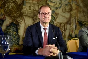 V. Uspaskichas po pralaimėjimo rankų nenuleidžia – žada dalyvauti kituose mero rinkimuose