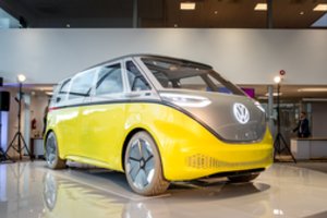 Vokietijos automobilių gamintojai į elektromobilius investuos net 60 mlrd. eurų