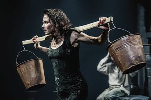 Ar moteriai dabar lengviau nei kadaise Žemaitės Katrei?