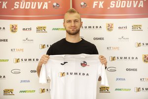 „Sūduva“ prisiviliojo Amerikoje žaidusį V. Andriuškevičių