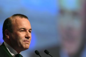 Vengrijos premjeras nežada paklusti EPP ultimatumui 