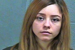 Mokyklos sekretorei – kaltinimai pedofilija: užmezgė romaną su 12-mečiu