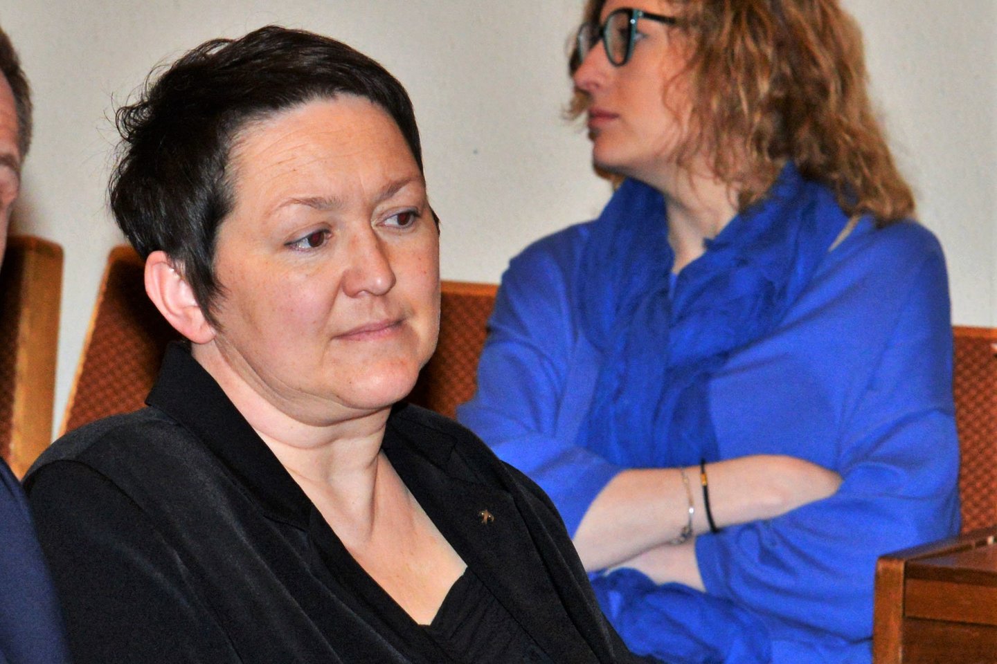  Laiduoti už smurtiniu nusikaltimu apkaltintą A.Vasiliauską sutikusi E.Kižienė per Pakruojo rajono mero rinkimus gavo vos 5 procentus rinkėjų balsų.<br> A.Padoros nuotr.